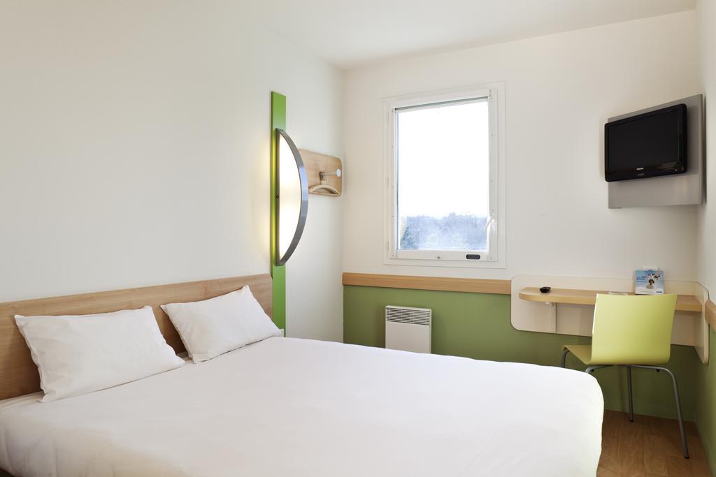 Ibis Budget Mantes-La-Jolie Camera foto