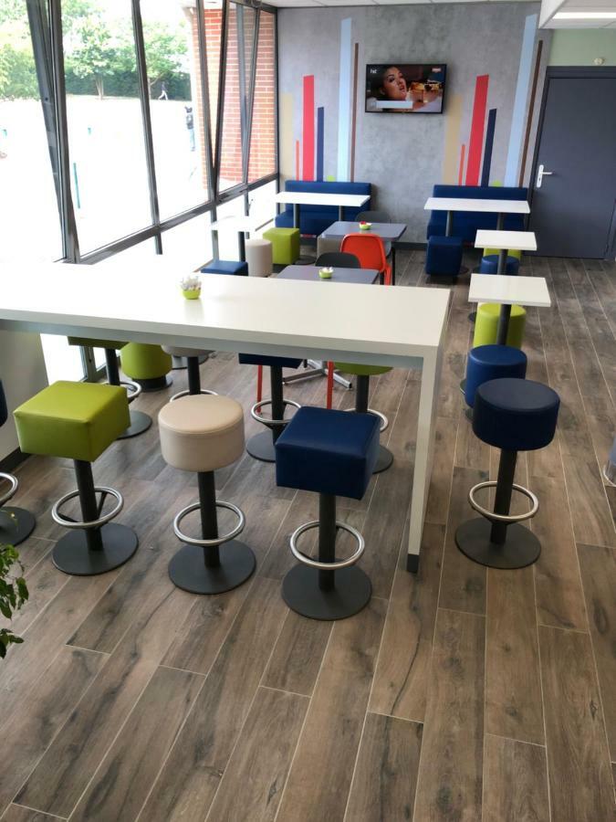 Ibis Budget Mantes-La-Jolie Esterno foto